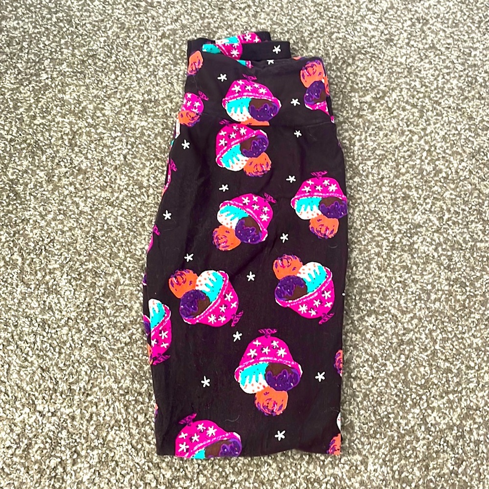 Lularoe leggings - ice cream scoops
